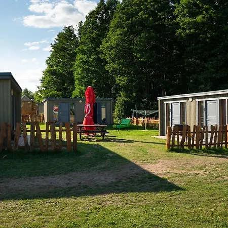 Vudila Paarismajad Camping *